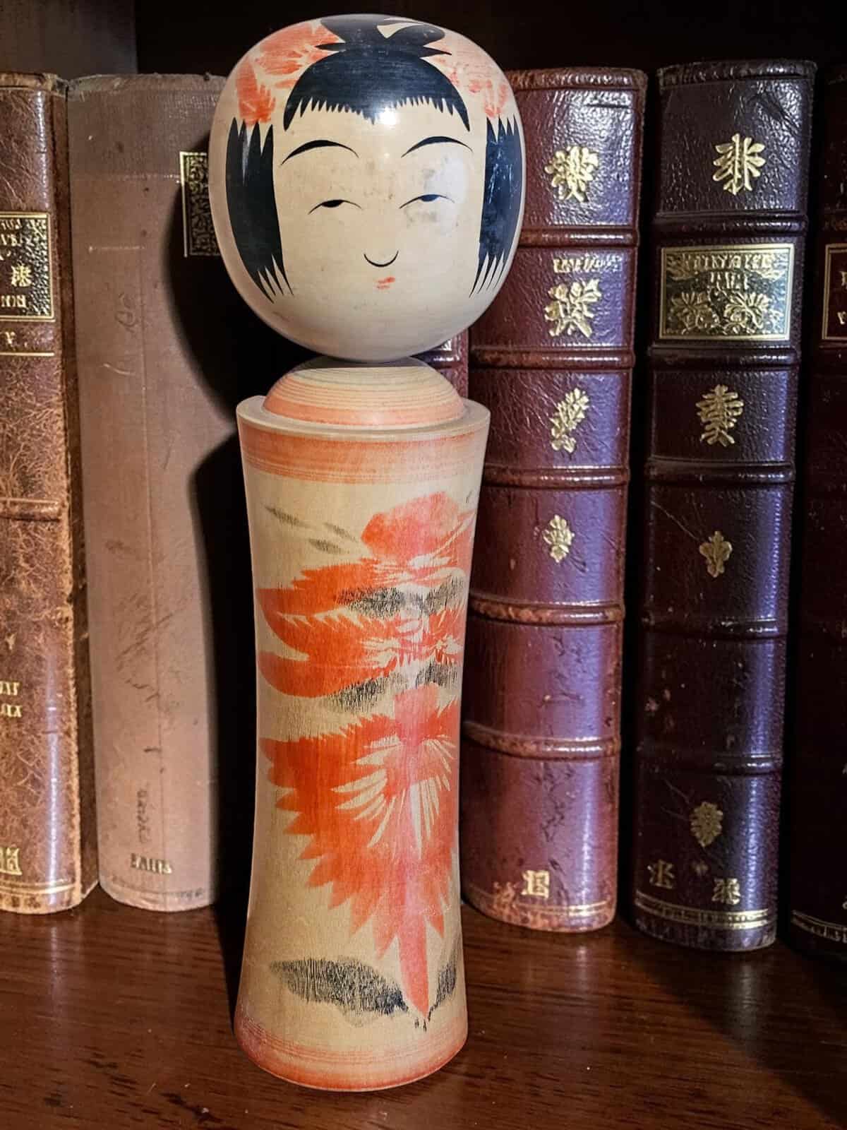 traditional-kokeshi doll