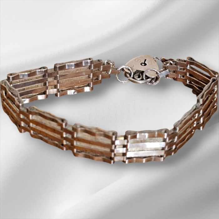 Vintage 1970s Sterling Silver Double 4-Bar Gate Bracelet with 925 Heart Padlock & Safety Chain - Image 4