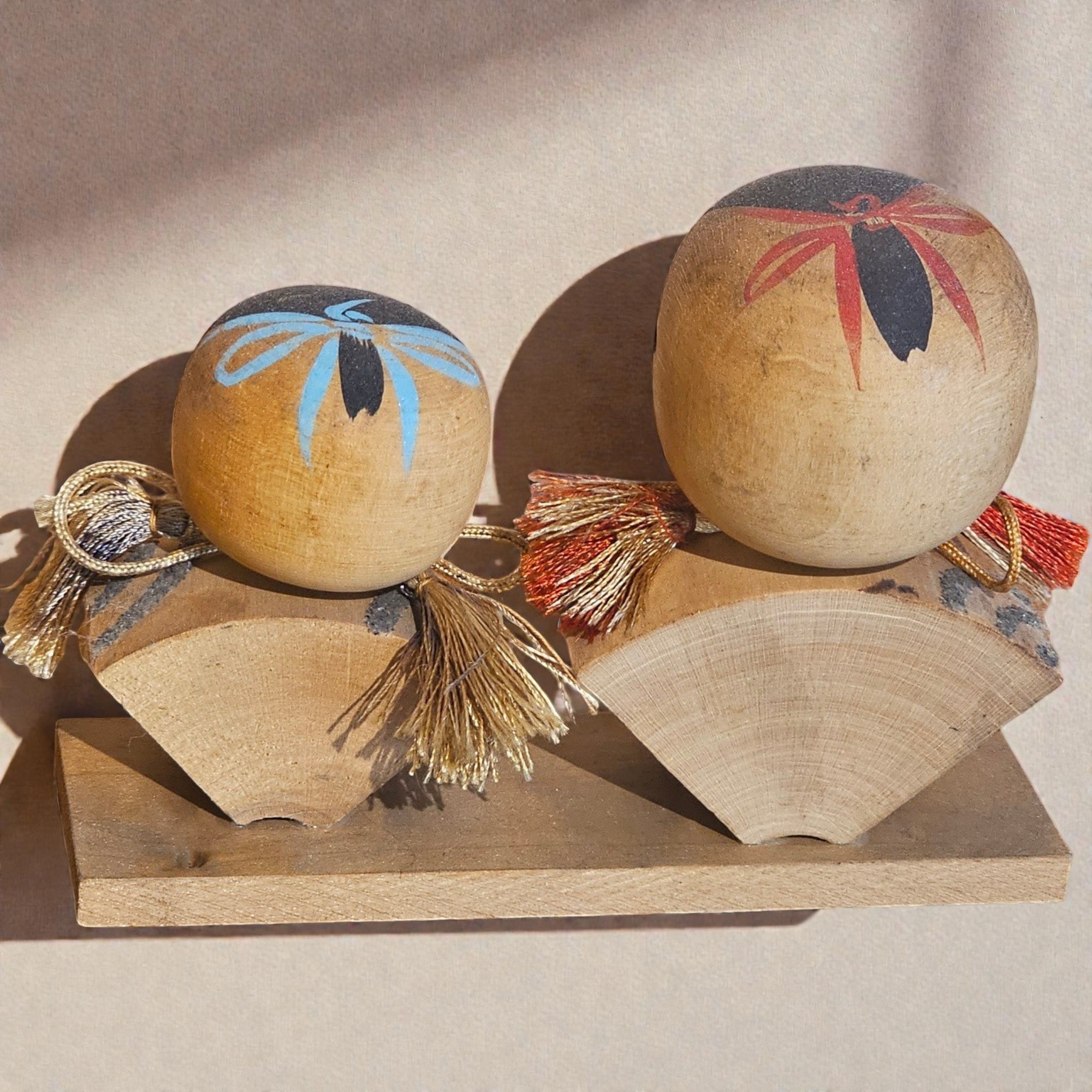Pair of Vintage Japanese Kokeshi Dolls, Folding Fan from Japan. - Image 2