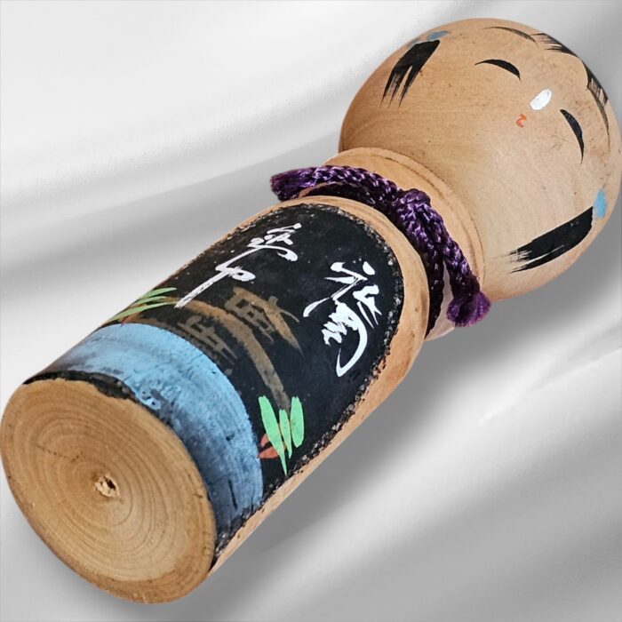 Pair of Small Vintage Japanese Kokeshi Dolls - Image 6