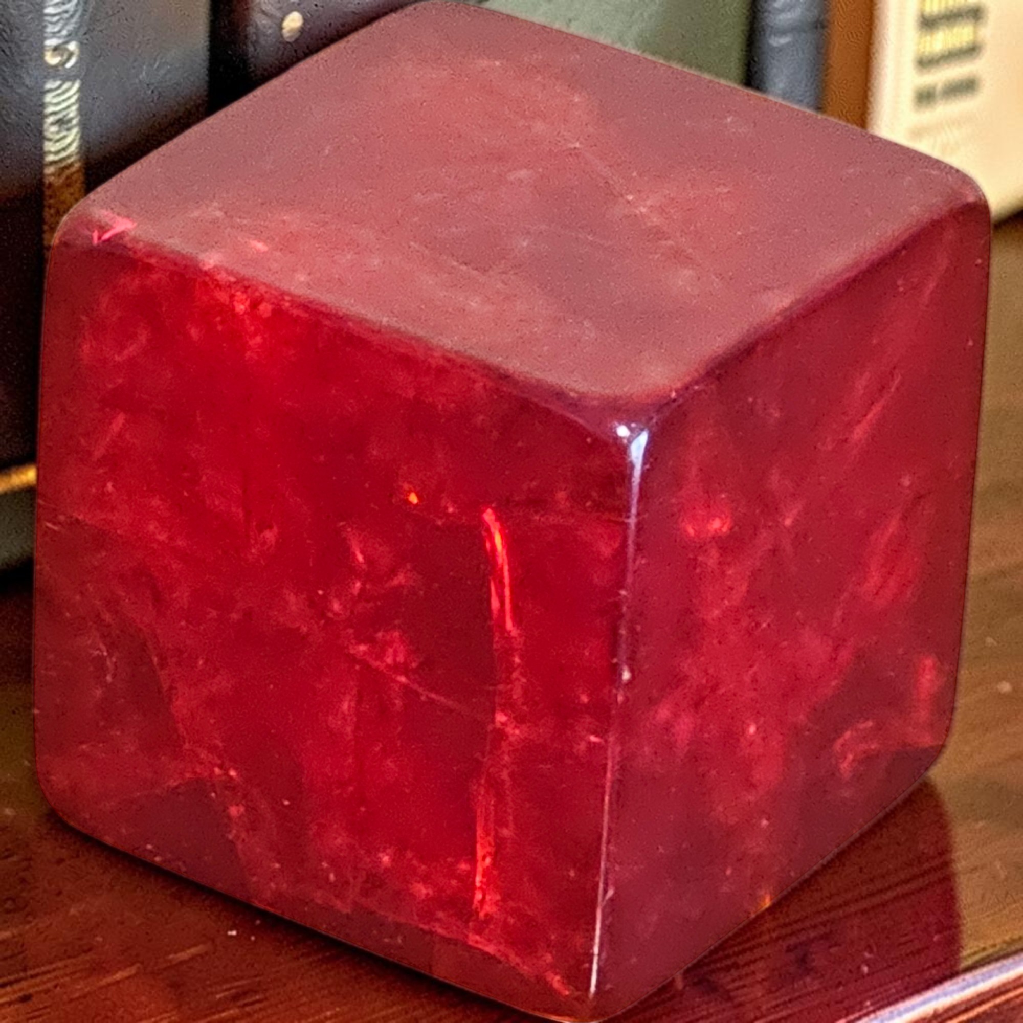 red_cube