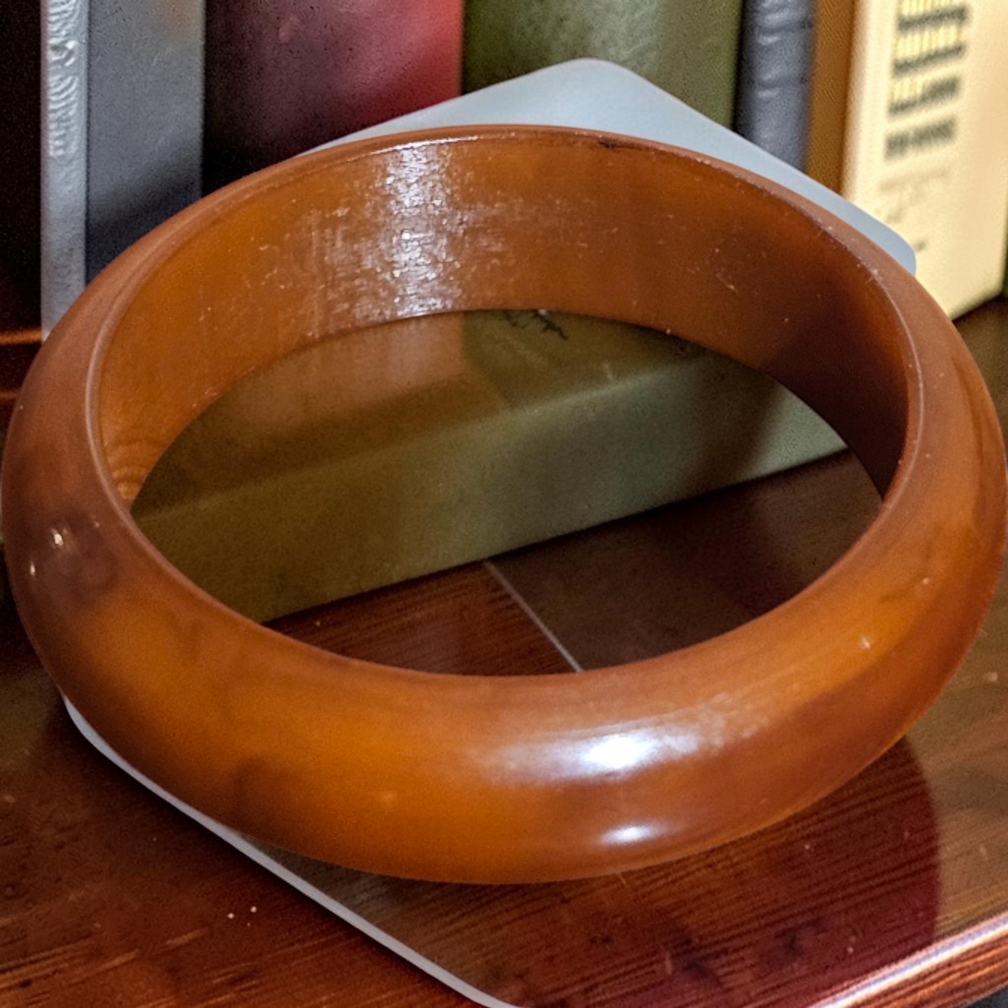 Bakelite 1930's Multi-Coloured Catalin Napkin Rings (No Box) - Image 5