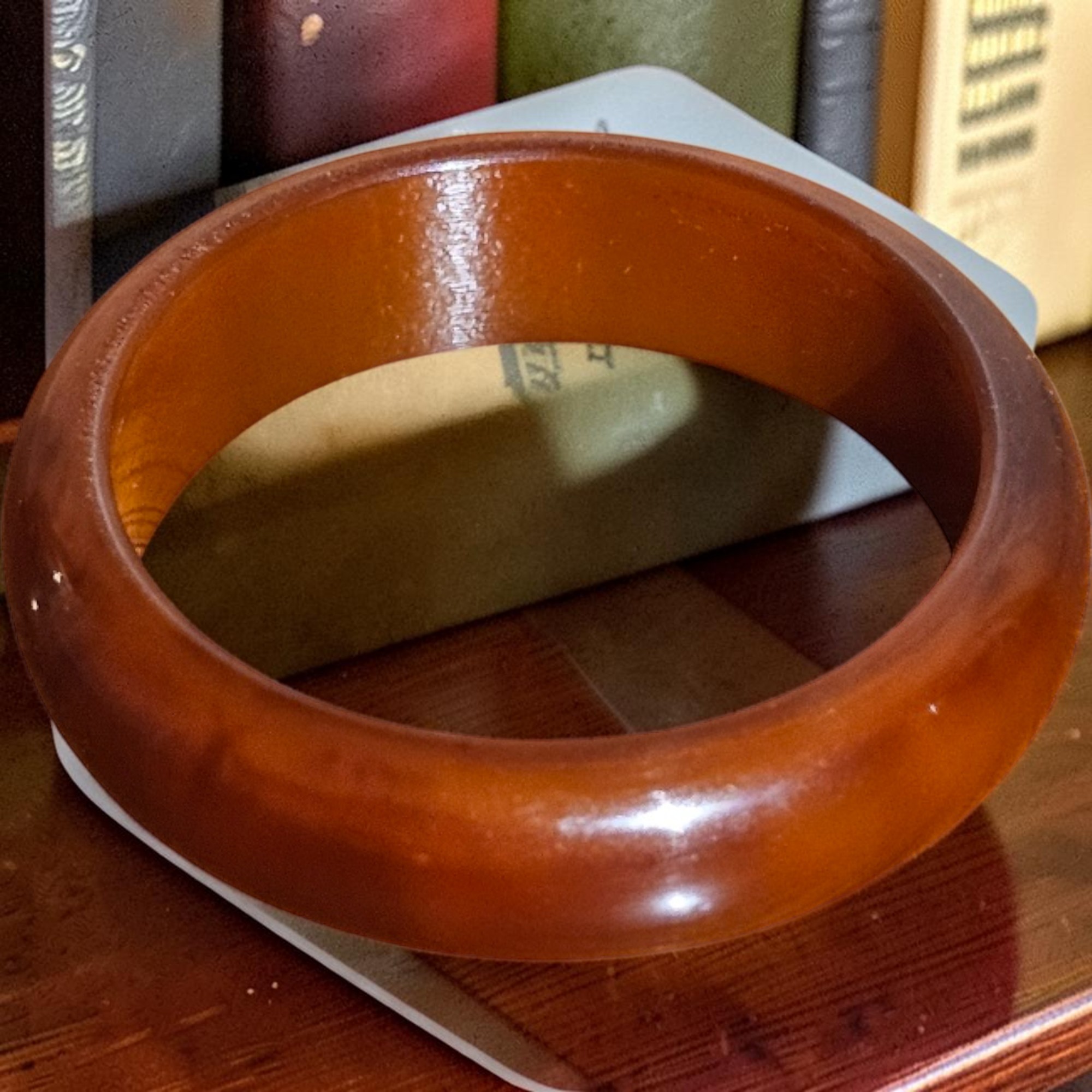 Bakelite 1930's Multi-Coloured Catalin Napkin Rings (No Box) - Image 4