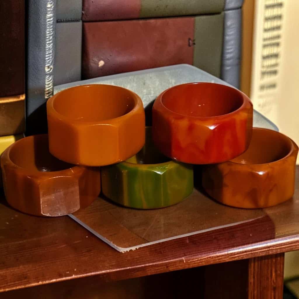 hextagonal_bakelite_rings