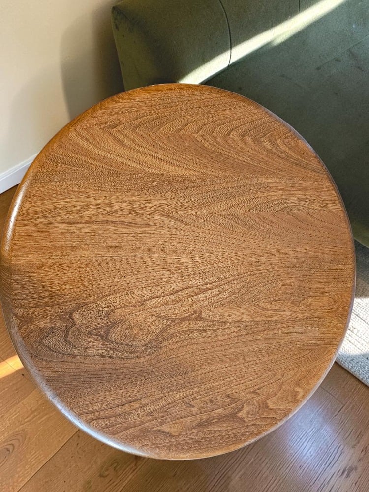 Ercol Windsor Side/Coffee Table with Circular Glass Shelf – Vintage Mid Century - Image 2