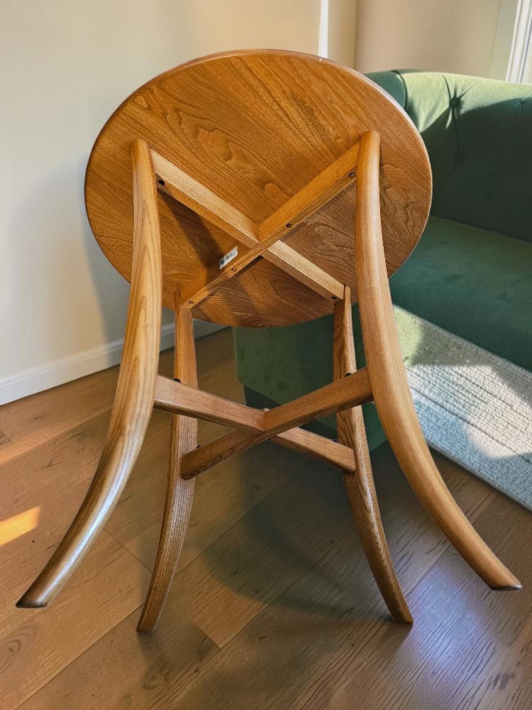 Ercol Windsor Side/Coffee Table with Circular Glass Shelf – Vintage Mid Century - Image 5
