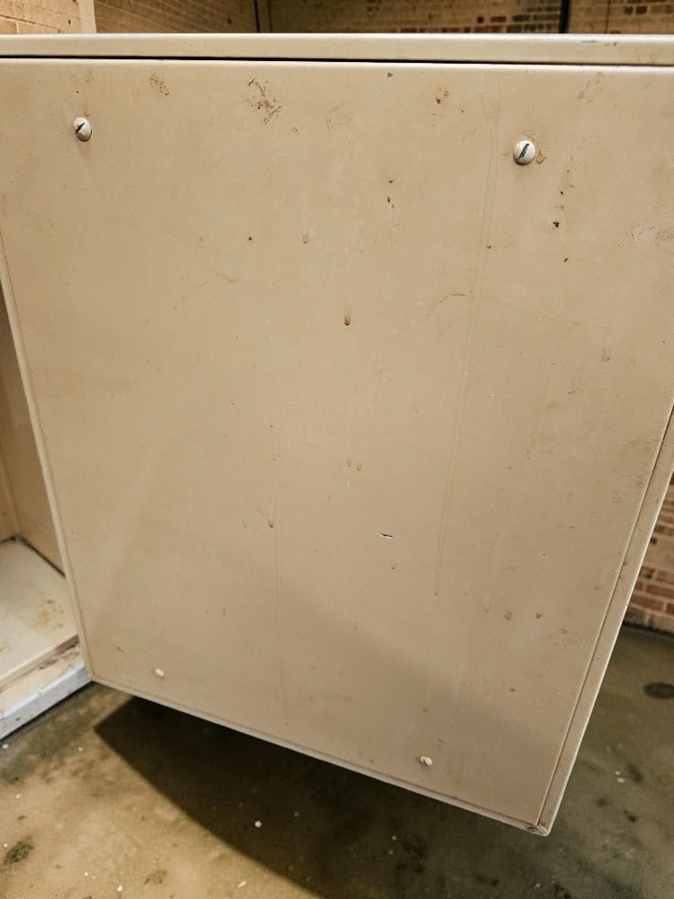 Vintage Industrial Metal Storage Cabinet – 92cm - Image 9
