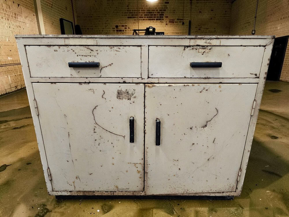 vintage_industrial_cabinet_with_drawers